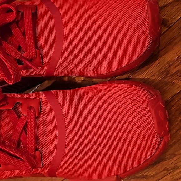 Adidas NMD_R1, red on red men's size 7.5, women's 8.5 - Picture 11 of 11
